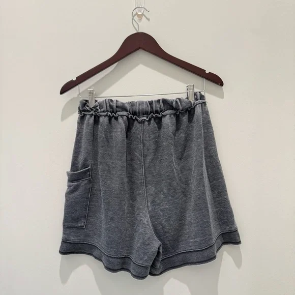 Free People Cozy Girl Distressed Lounge Shorts Grey
Size S - Picture 7 of 7